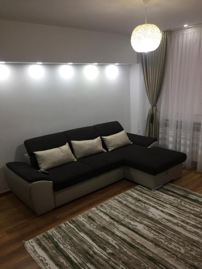 Roby Apartament Bukarest Eksteriør billede