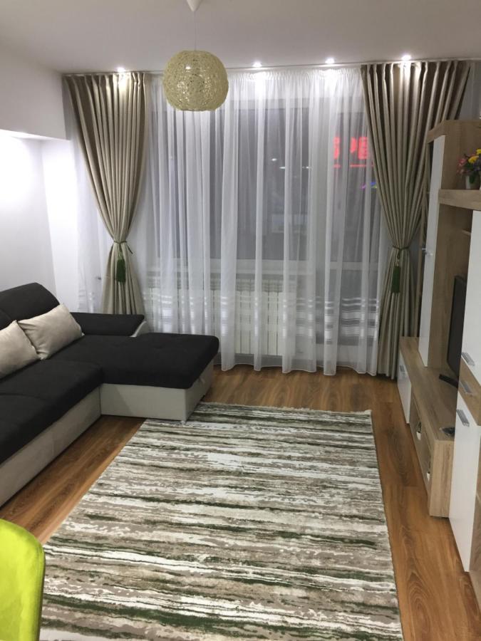 Roby Apartament Bukarest Eksteriør billede